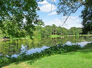 1035 Claiborne Rd, Baton Rouge, LA 70810