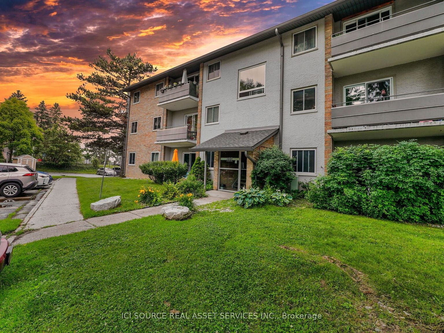 655 Wonderland Rd S #7, London, ON N6K 1M1 | Zillow