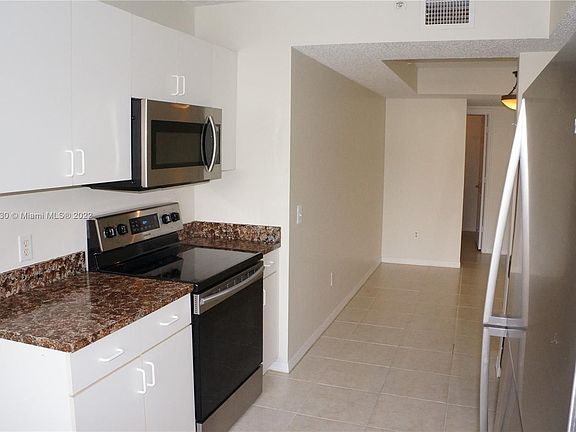 5th image of 9645 NW 1st Ct APT 202