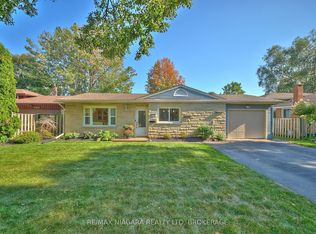 6432 Carolyn Ave, Niagara Falls, ON L2E 5H5