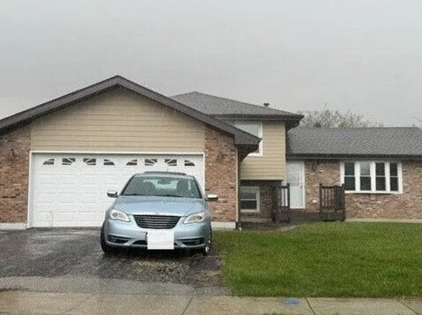 3848 Terrance Ferry Dr, Joliet, IL 60431
