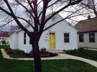 3245 N 89th St, Milwaukee, WI 53222