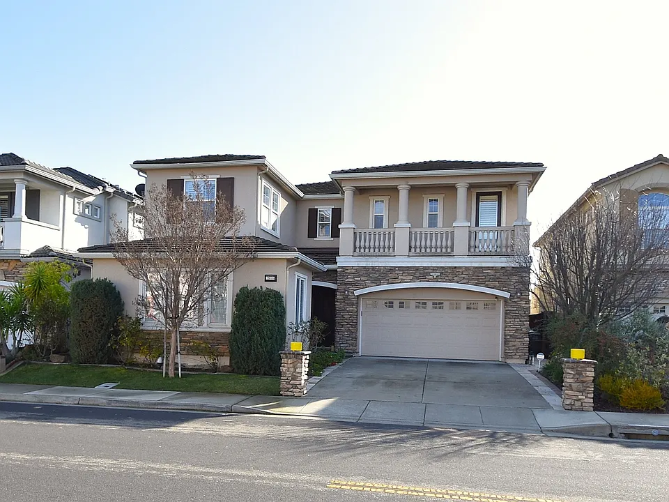 2976 W Castle Pines Ter