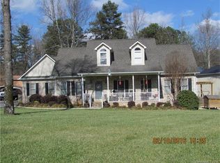 8830 Abby Ln, Kannapolis, NC 28081