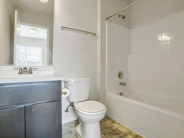7803 NW Spirea St — Photo 23