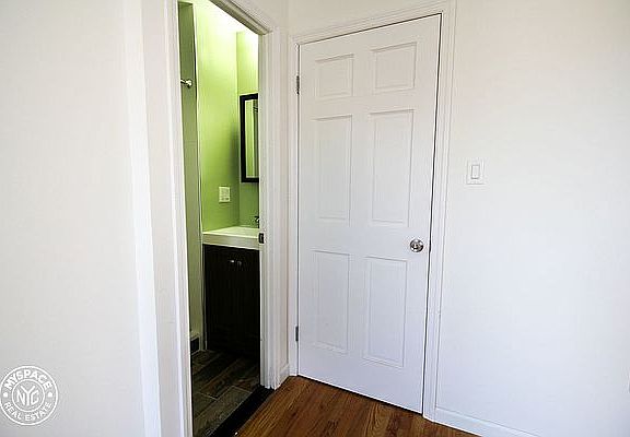 5th image of 1442 De Kalb Ave #3L
