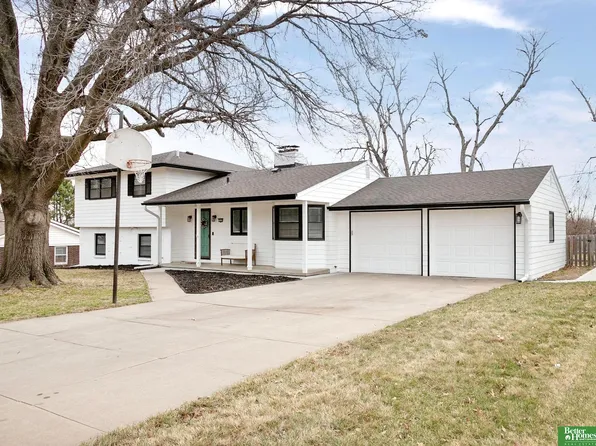 3105 S 118th St, Omaha, NE 68144