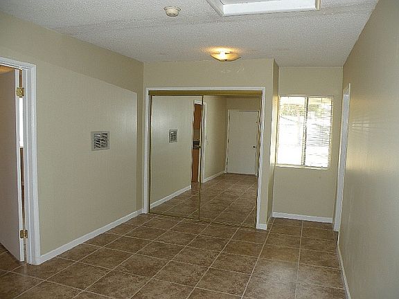 5th image of 2501 Sierra Hwy Spc 2
