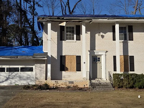 3820 Lake Dr SE, Smyrna, GA 30082