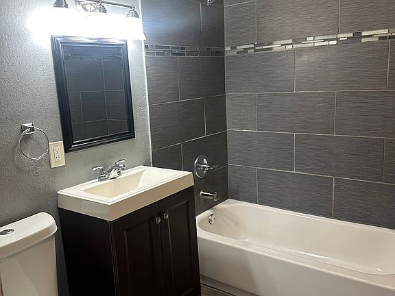 2nd image of 311 Glamis Ave