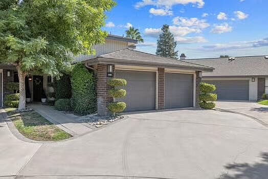 846 N Silvervale Drive