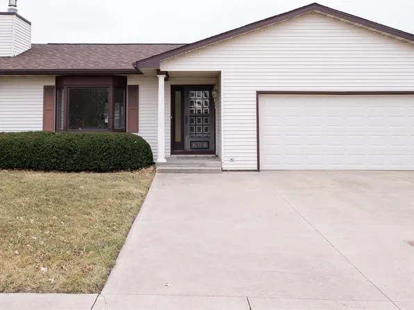608 16th Ave, Grinnell, IA 50112