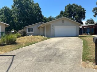 7022 Minnow Ct, Redding, CA 96001