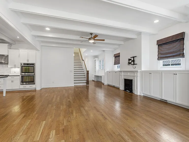 404 Woodmont Hall Pl — Photo 13