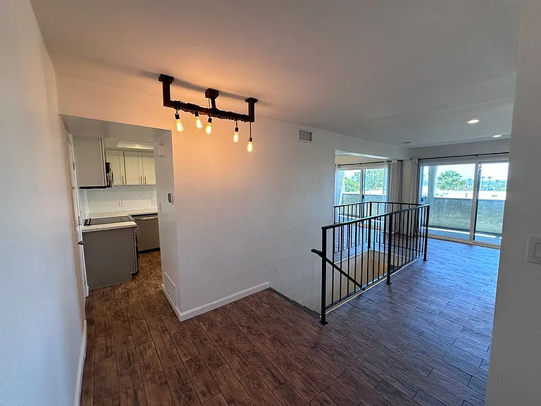 2503 E 21st St #108 — Photo 1