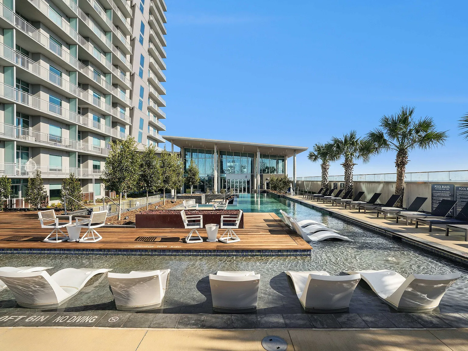 Luminary Residences — Photo 4