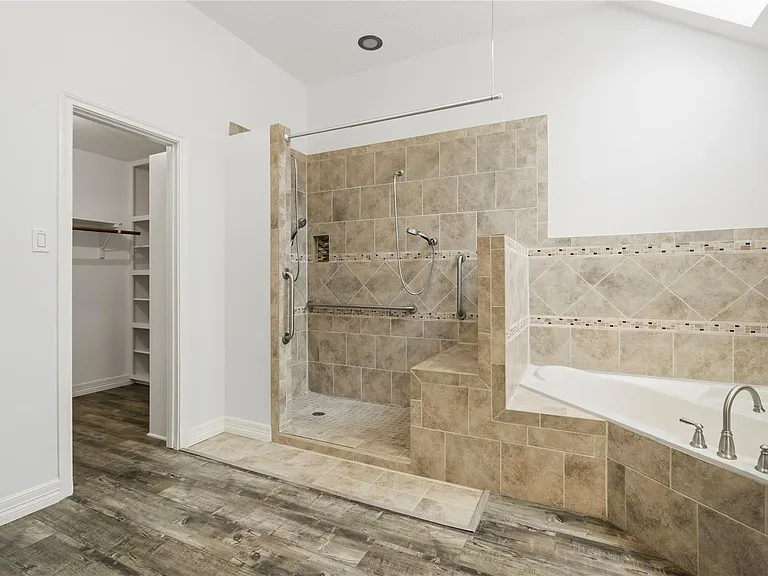 12242 Rutgers Park Ct — Photo 15