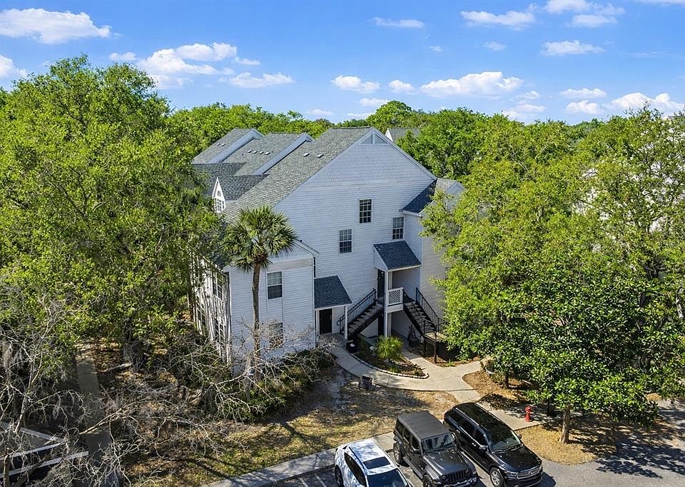 1st image of 3274 HAVILAND COURT #204