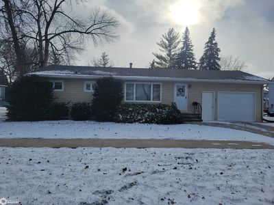 1002 NW 1st St, Eagle Grove, IA, 50533
