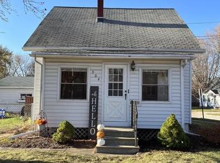 904 3rd St, De Pere, WI 54115