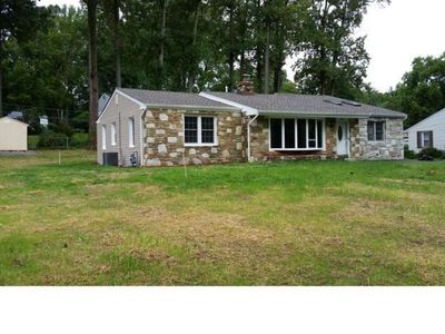 40 Winding Ln, Feasterville, PA, 19053