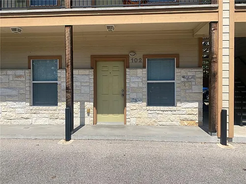 2106 Cullen Ave #102 Photo 1