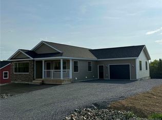 126 Hetherington Ct, Woodstock, NB E7M0G9
