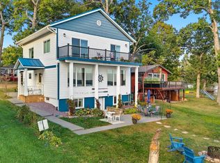 E13609 Idlewild Road, Merrimac, WI 53561