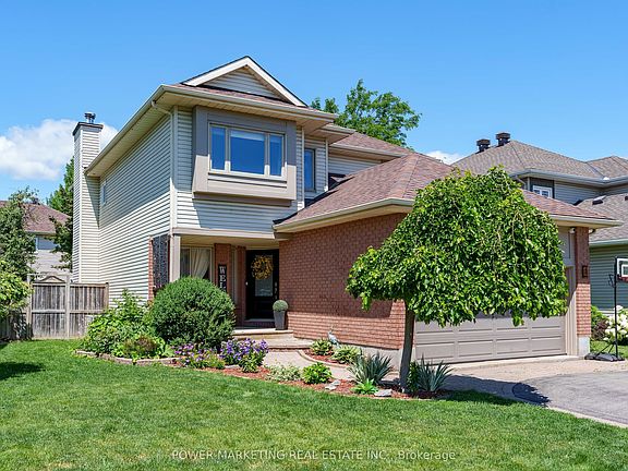 2nd image of 770 Beauregard Cres