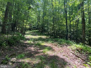 53 Tall Oaks Dr, Oakland, MD 21550