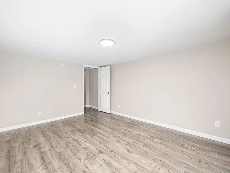 Bedroom #1