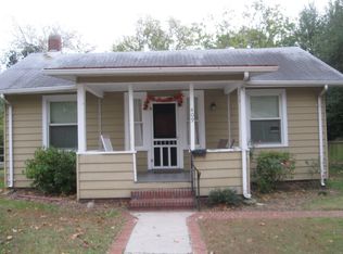 409 Brown Ave, Hopewell, VA 23860