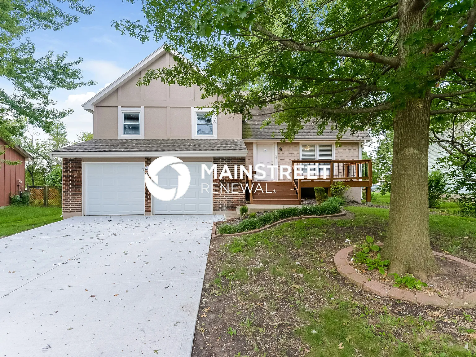 109 Manor Pl — Photo 1