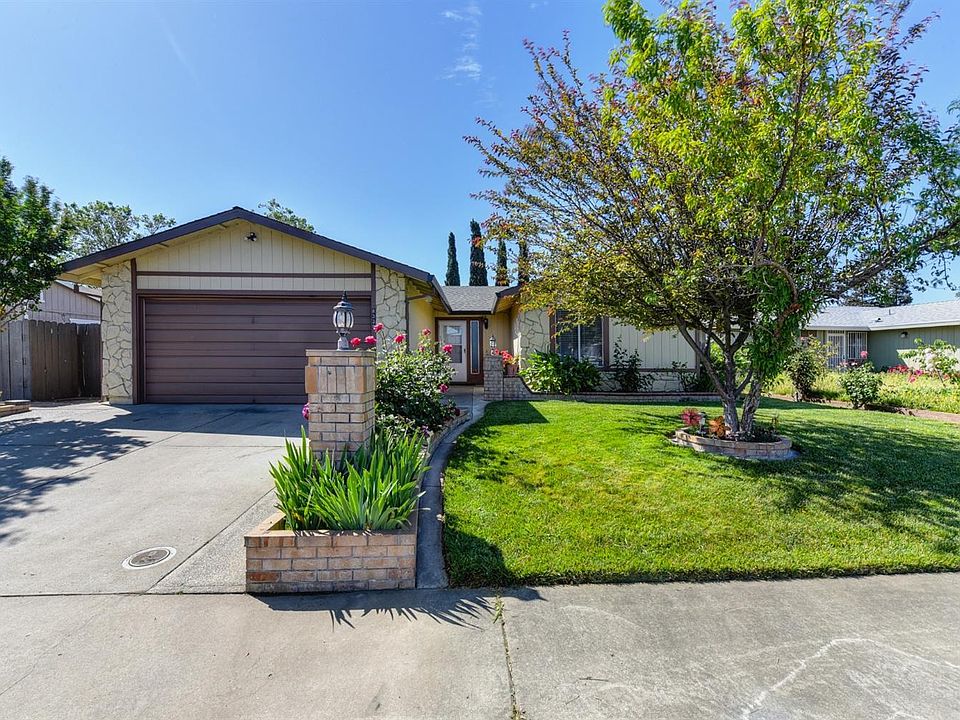 1st image of 8338 Summer Creek Ct