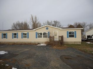 39452 Country Dr, Bath, SD 57427