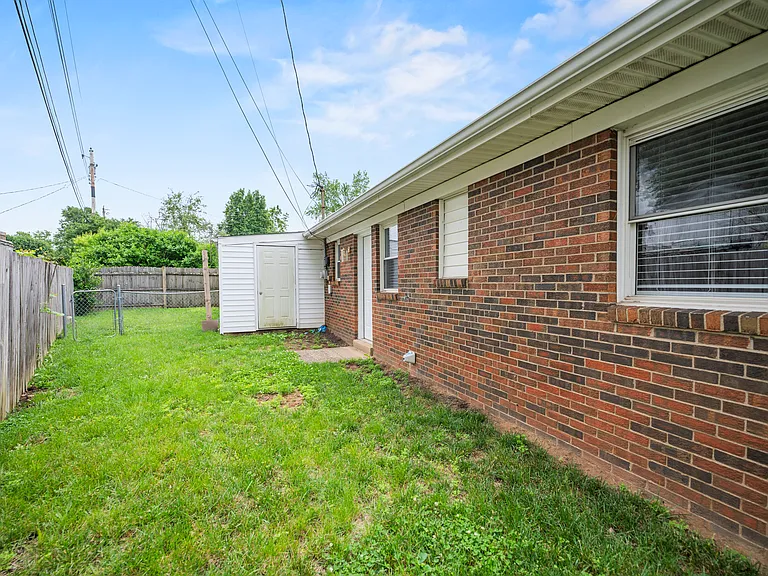 309 Wem Ct — Photo 21
