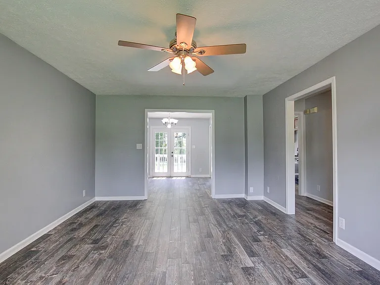 180 Kings Deer Dr — Photo 54