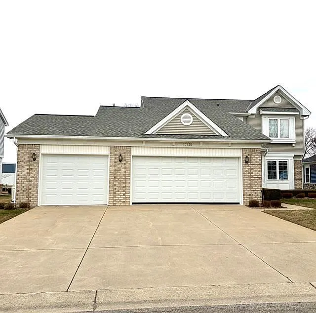 10438 Saint John Dr photo 1