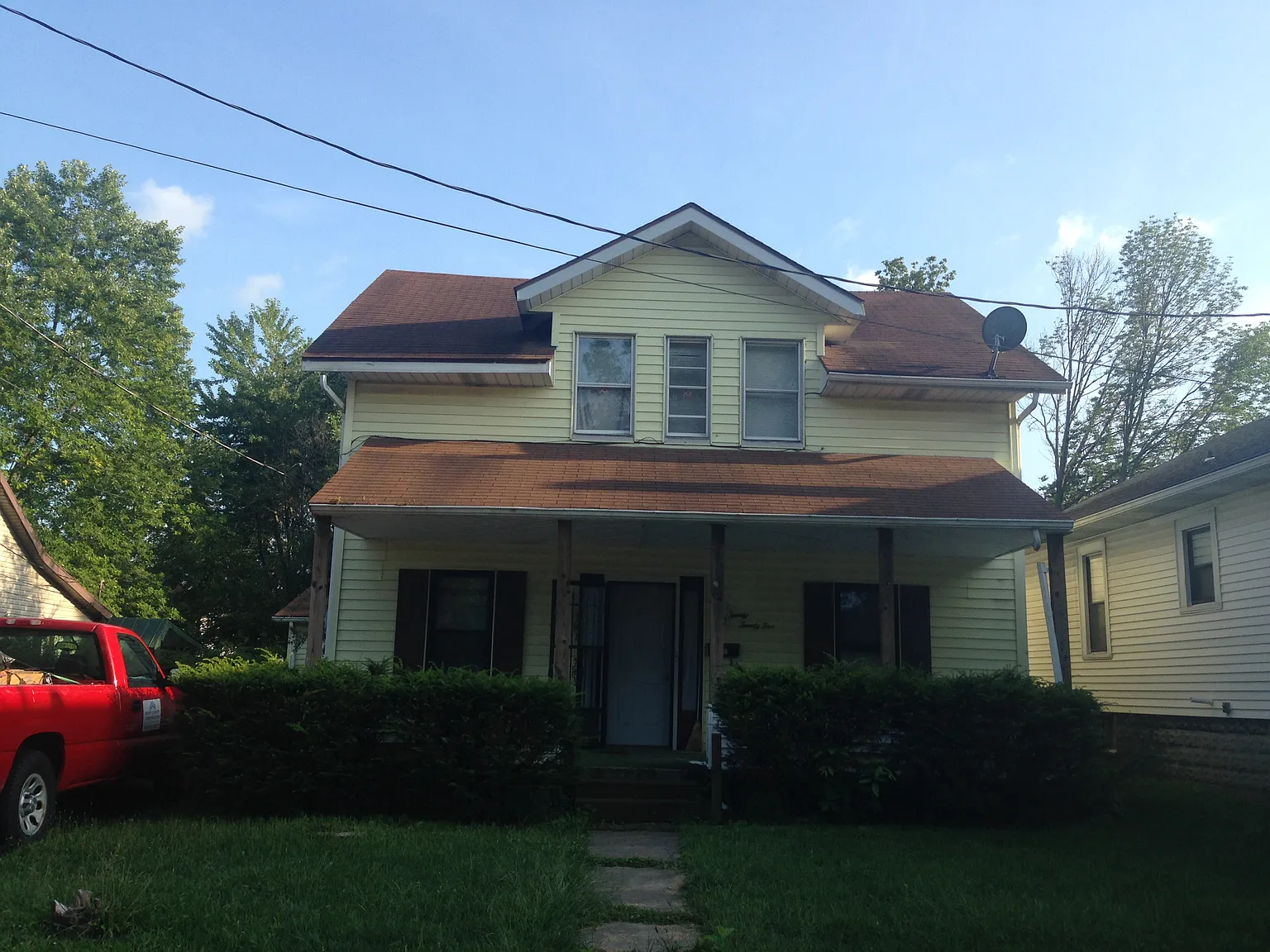 2025 Walnut St photo 1