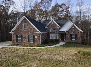 174 Morning Glory Rd, Madison, NC 27025