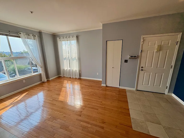 1541 Cherrylane Pl S — Photo 5