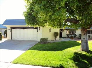 10457 W Hutton Dr, Sun City, AZ 85351