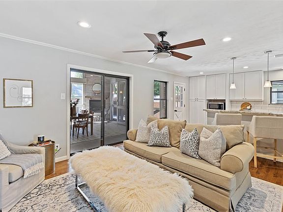 4th image of 8863 Liptonshire Dr