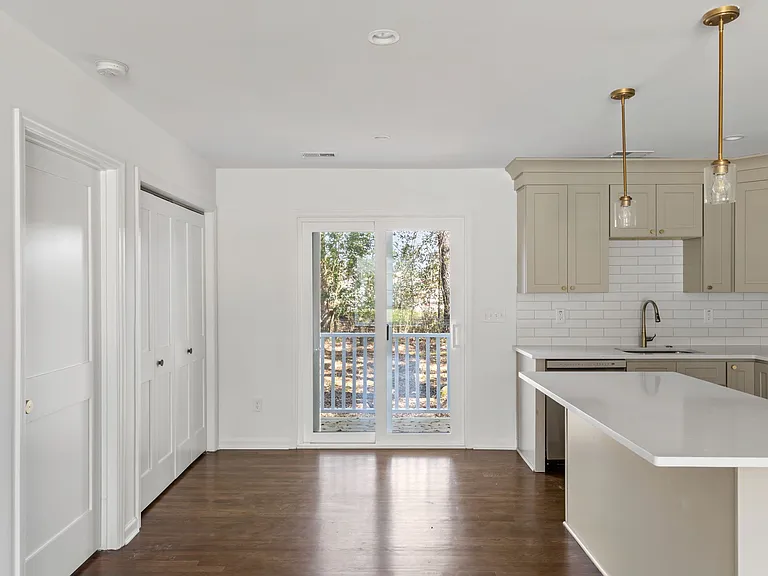 2480 Lantern St — Photo 10