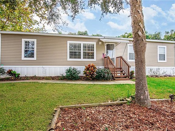 2nd image of 16829 Sugar Berry Ln