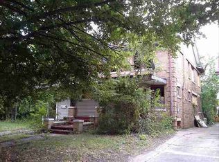 3233 Lawrence St, Detroit, MI 48206