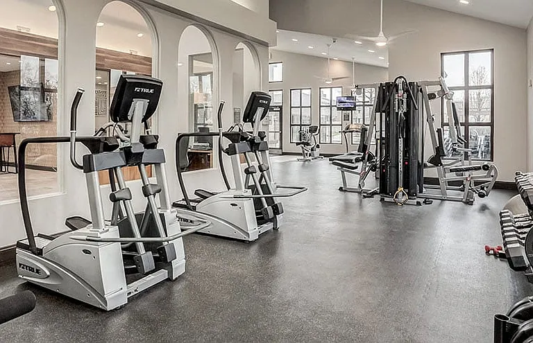 The Club at Indian Creek Apartment Homes — Photo 21