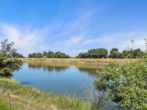 13516 160th Hwy, Walnut Grove, CA 95690