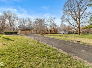 8606 Manderley Dr, Indianapolis, IN 46240