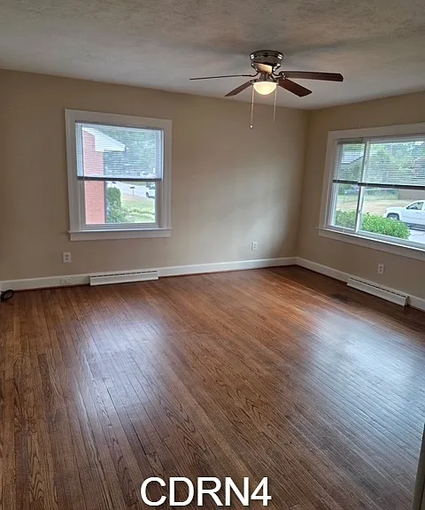 318 Jefferson St W — Photo 10